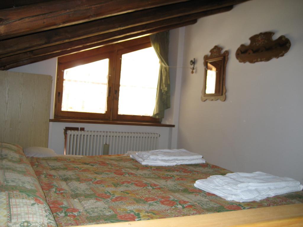 Casa Martini Apartment Mezzana  Ruang foto